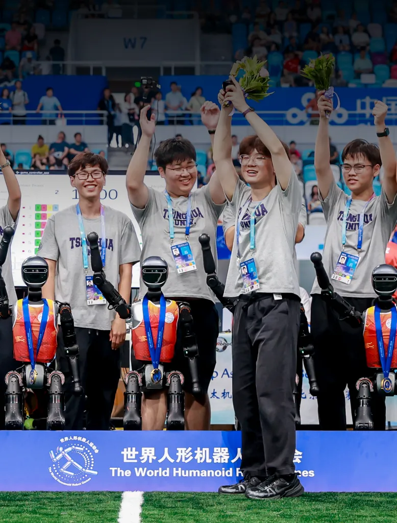 包揽 RoboCup 冠亚军